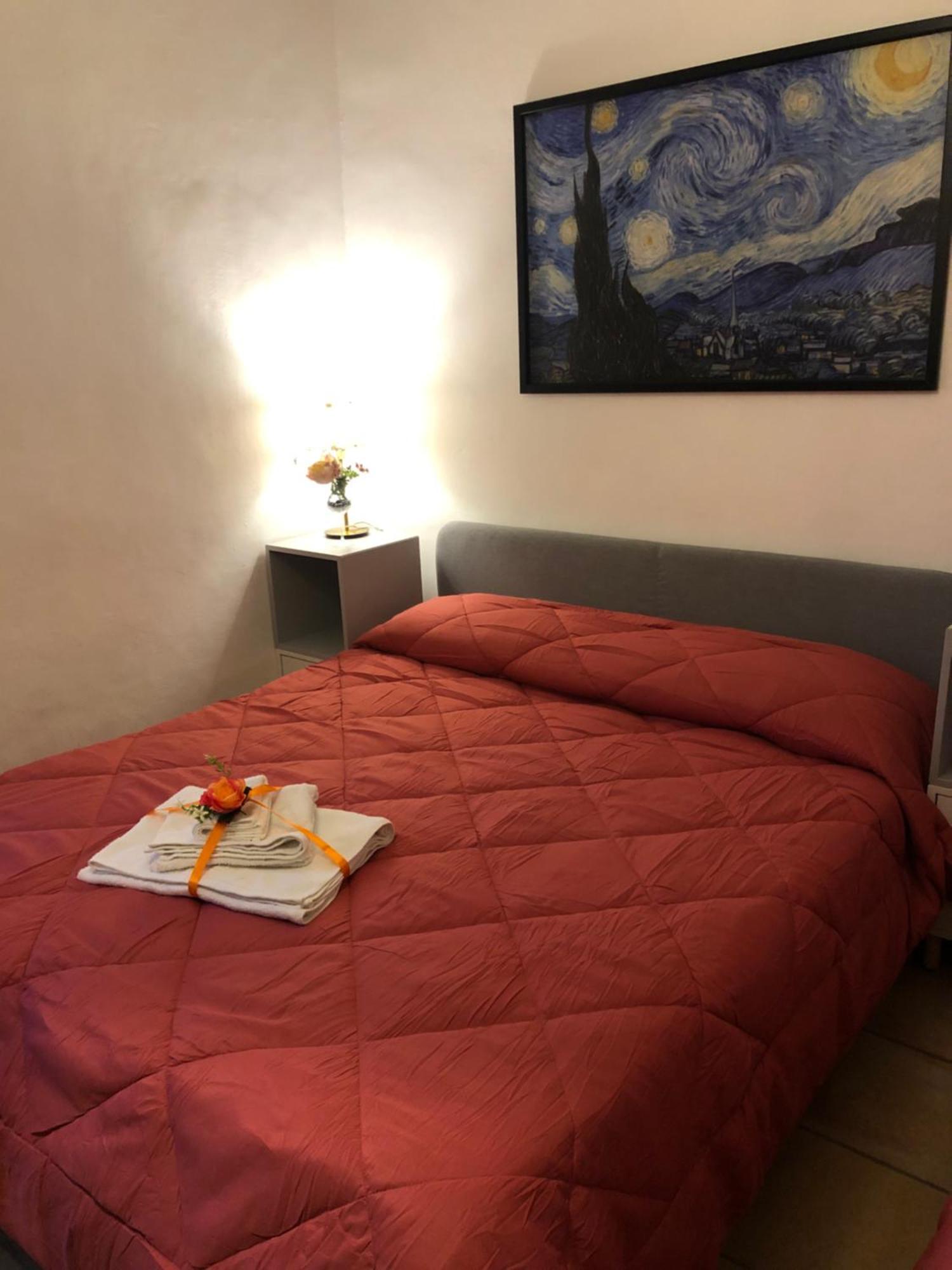 Bed and Breakfast La Finestra Di Umberto Vicino Al Centro Con Parcheggio Privato Витербо Экстерьер фото